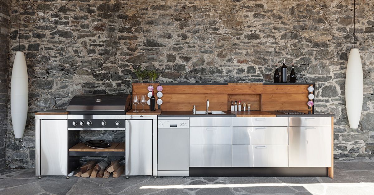 outdoor kitchen electricity